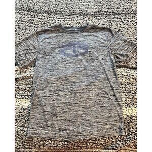 Men's Tapout Dry Fit T Shirt Size‎ M